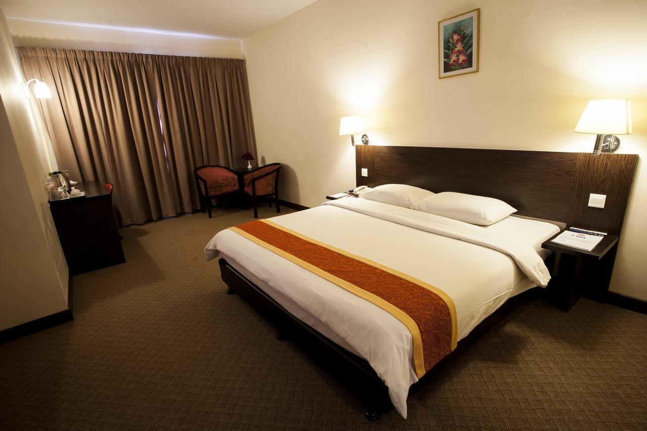 Hotel Tanjong Vista 쿠알라트렝가누 외부 사진