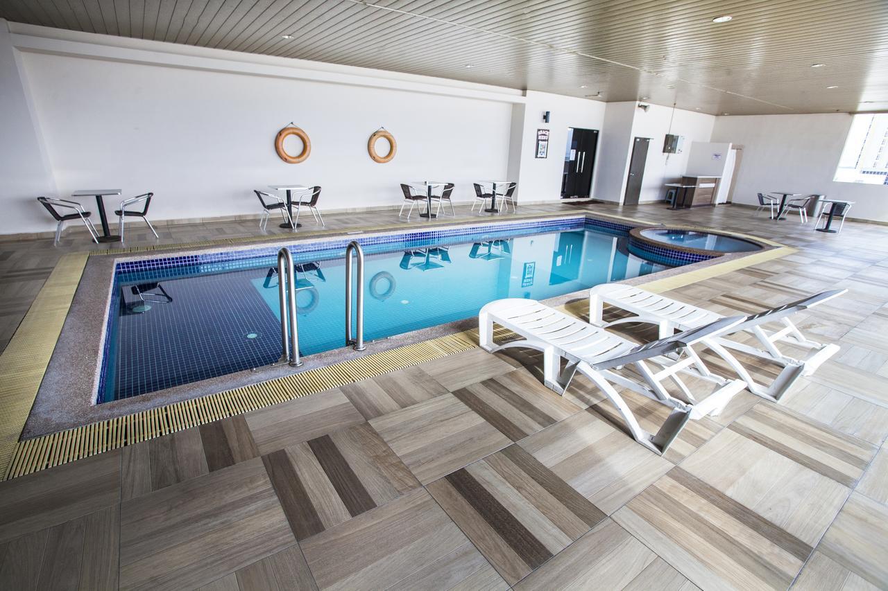 Hotel Tanjong Vista 쿠알라트렝가누 외부 사진